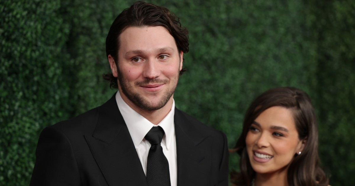 Hailee Steinfeld and Josh Allen's Relationship Timeline