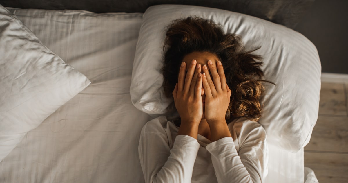 I'm a Longevity Researcher. These 5 Common Habits Are Hurting Your Long-Term Health