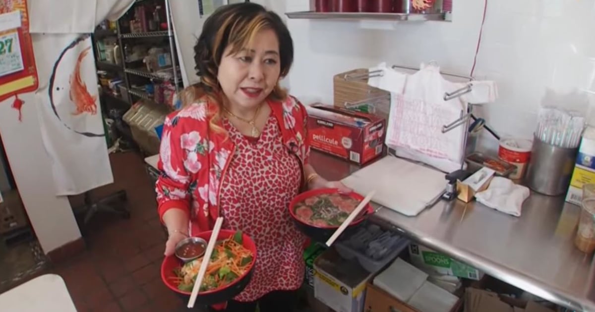 Minneapolis Restaurant Owner Opened Her Doors for Protesters Seeking Refuge: ‘Come In, Come In’