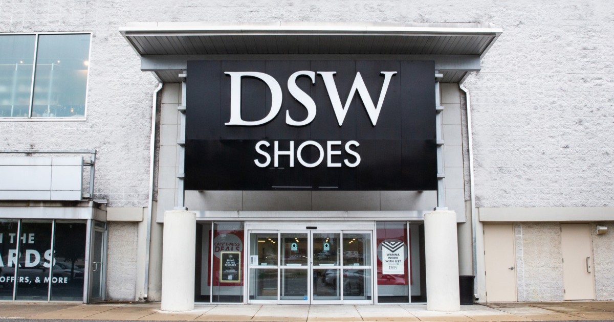 I’m Obsessed with Shoes and I’m Shopping These Early DSW Presidents Day Deals at up to 53% Off