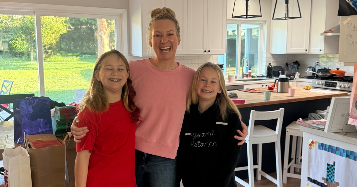 An 8-Year-Old Had a Meltdown Because Her Jeans Didn't Fit. Her Mom Responded in the Best Way