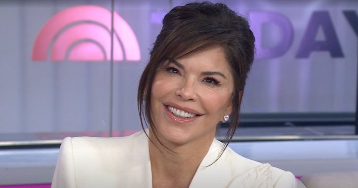 Lauren Sanchez Bezos Shares 'Meaningful Moment' With Her Son at Her Wedding