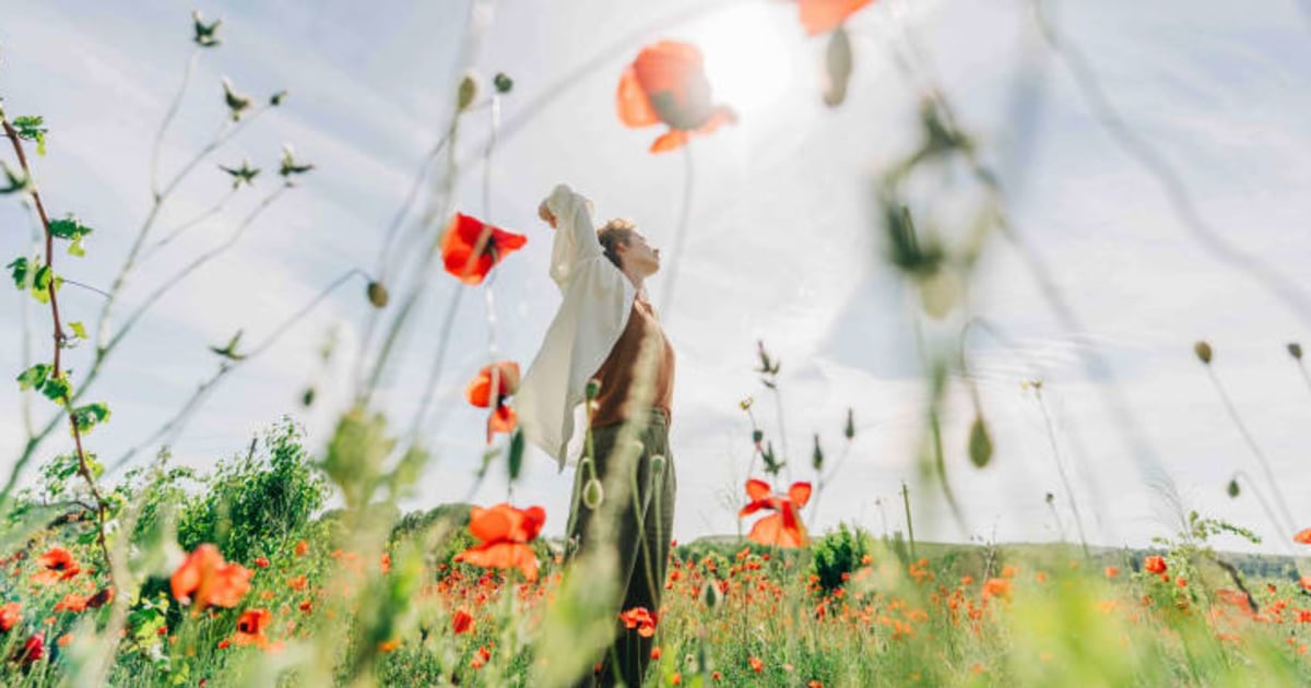 A Simple Mental Health Exercise to Spring Clean Your Mindset