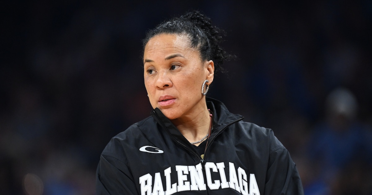 Η Dawn Staley λέει «Καμία ομάδα NBA δεν είναι έτοιμη» για γυναίκα προπονητή