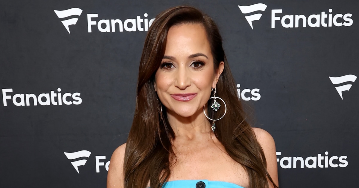 NFL Reporter Dianna Russini has confirmed she is resigning from her position at The Athletic following the release of photos showing her spending time with New England Patriots coach Mike Vrabel.