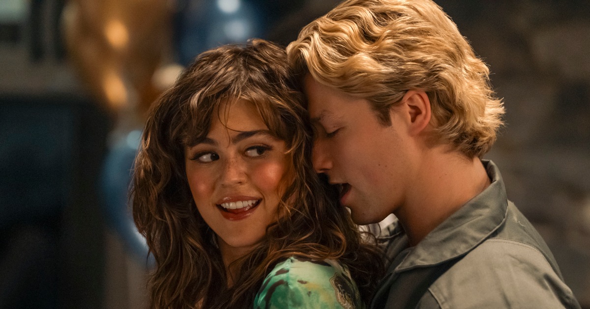 Elle Kennedy Reacts to ‘Off Campus' Season 2 Leads and the Relationship Dynamic She Most Wants to See