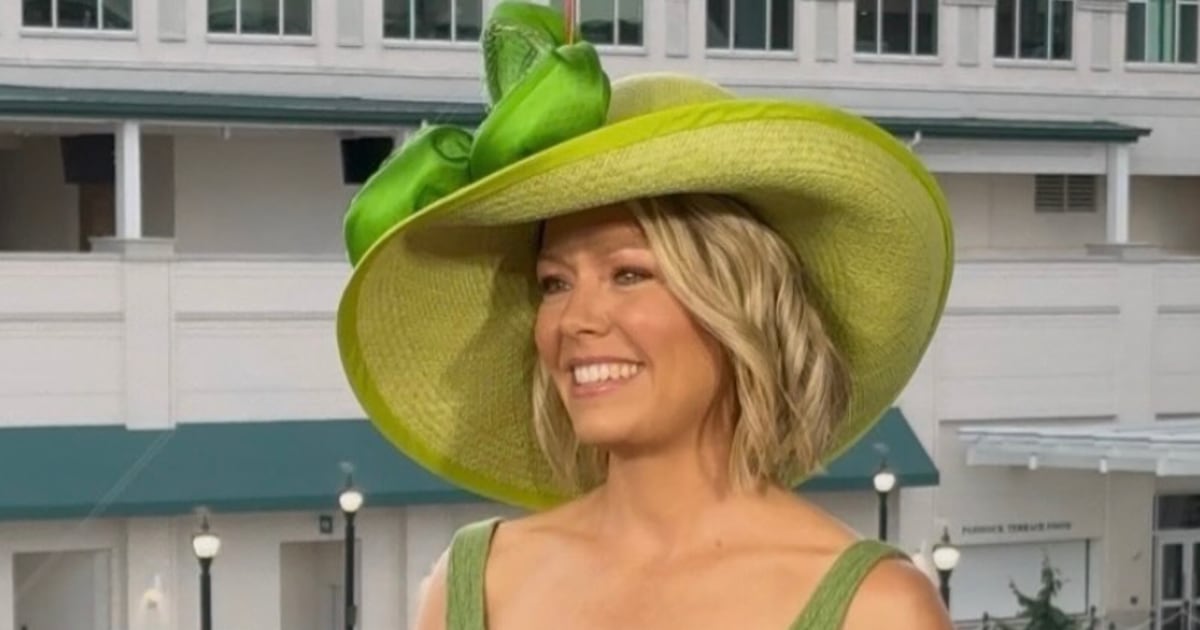 green dress kentucky derby Dylan Dreyer Shares How She Picks Her 5 Outfits — And Hats sale-20231218