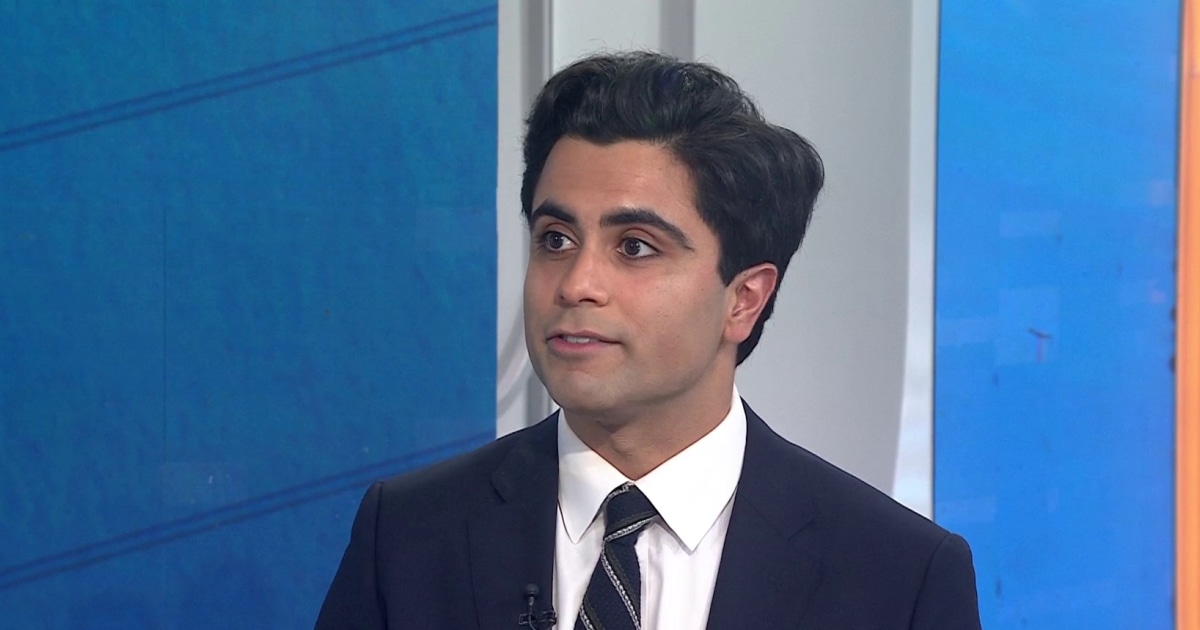 The No. 1 Piece of Info Doctors Want You to Bring to Appointments, According to a Physician