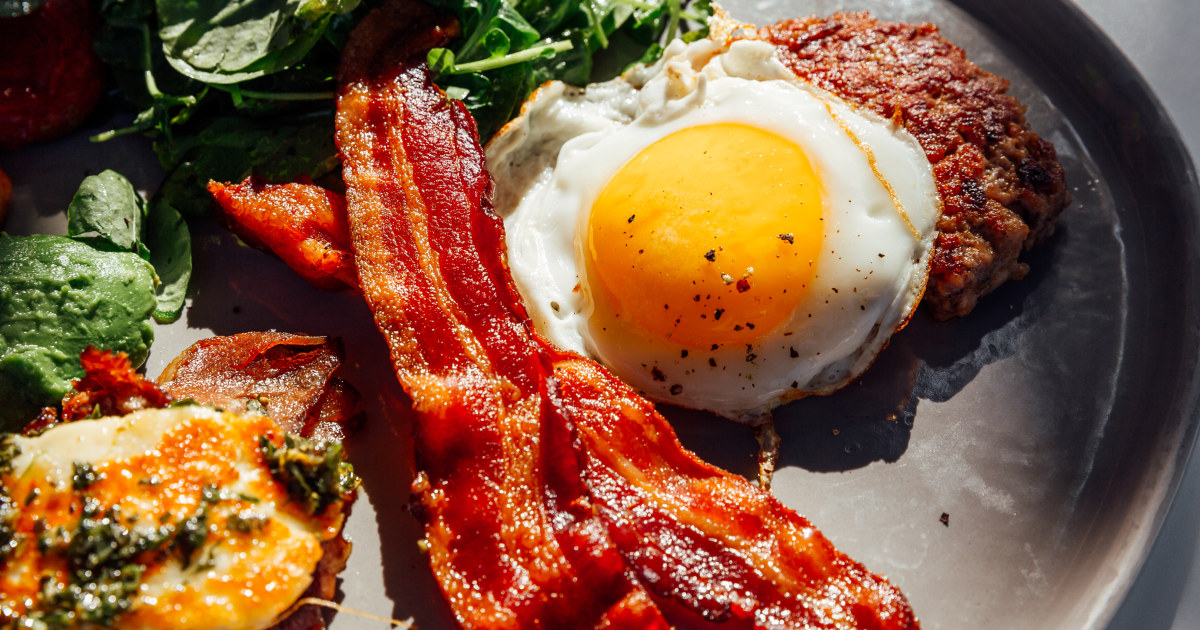 4 Things a Cardiologist Never Does Before 9 a.m. for His Own Heart Health