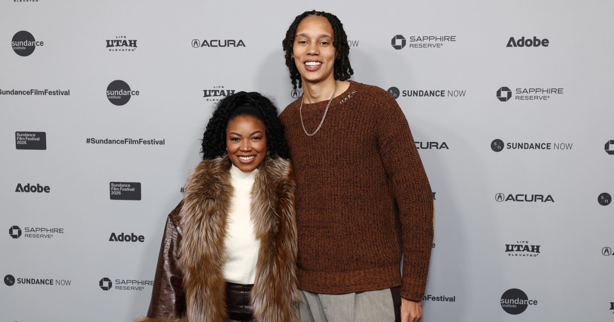 today.com - WNBA Star Brittney Griner Files For Divorce, Citing 'Irretrievably Broken' Marriage