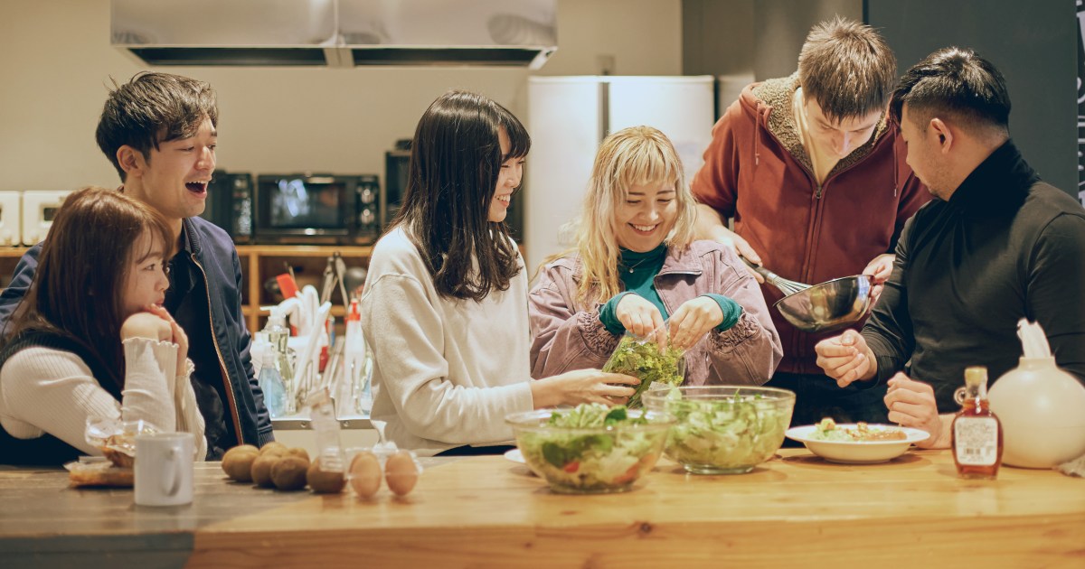 A Healthy Aging Expert's No. 1 Favorite Social Activity to Boost Longevity and Overall Wellbeing
