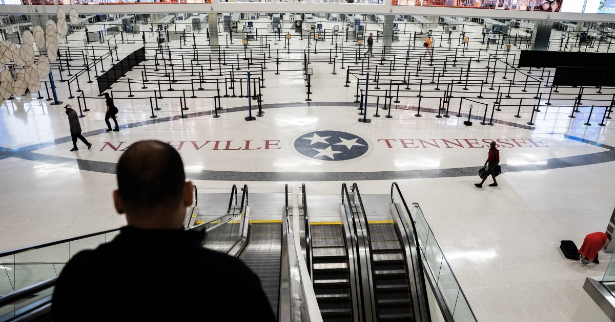 Nashville Airport Board Votes to Rename Facility After Dolly Parton