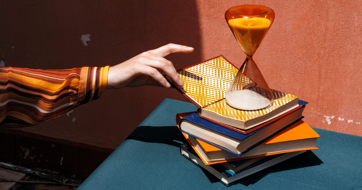 A 30-Day Plan to Build Back Your Attention Span, From a Psychotherapist