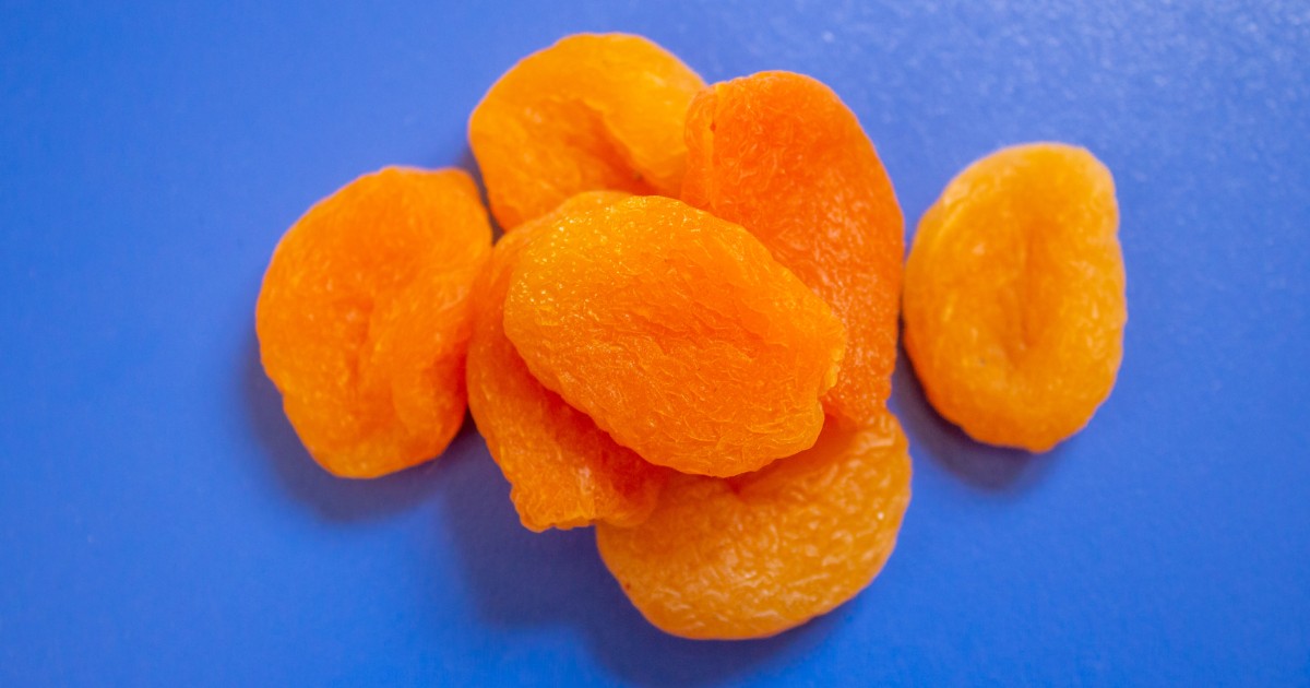 9 Best Fruits With Calcium to Help Reduce Bone Loss Risk