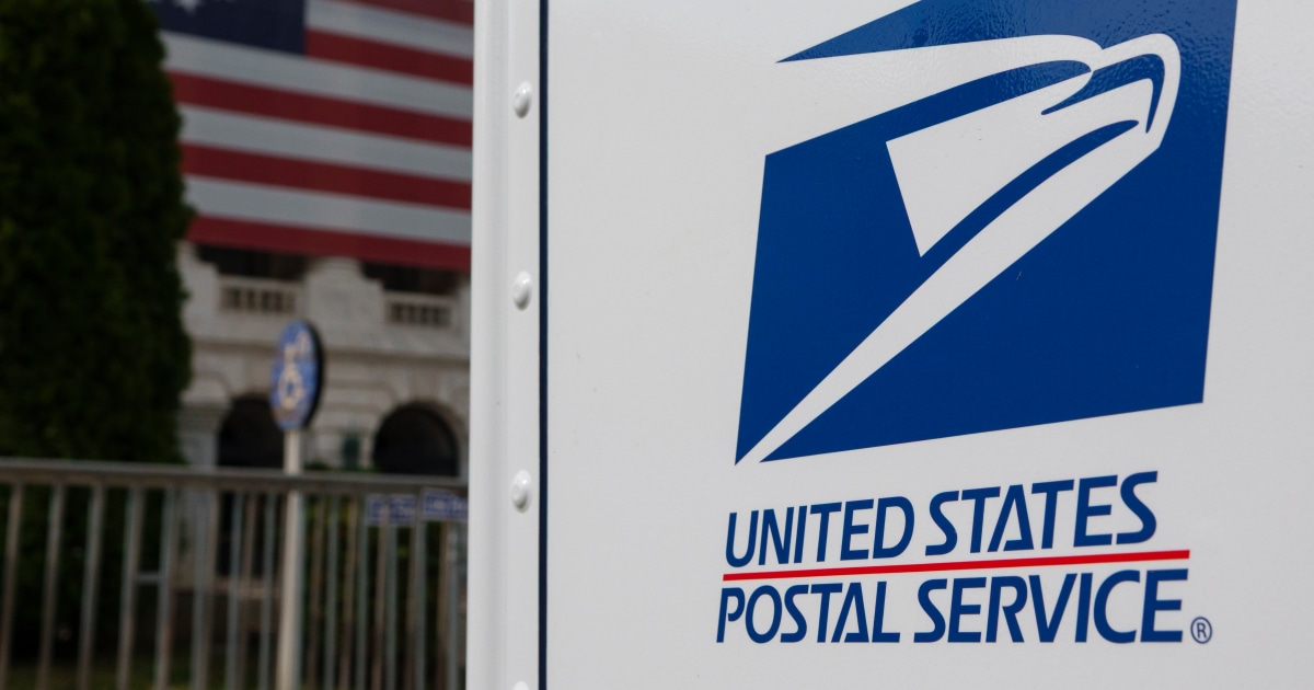 Labor Day 2026: What's Open and Closed, Store Hours, and Travel Tips