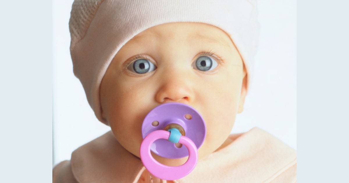 No more nipple confusion Study says pacifiers may help breastfeeding