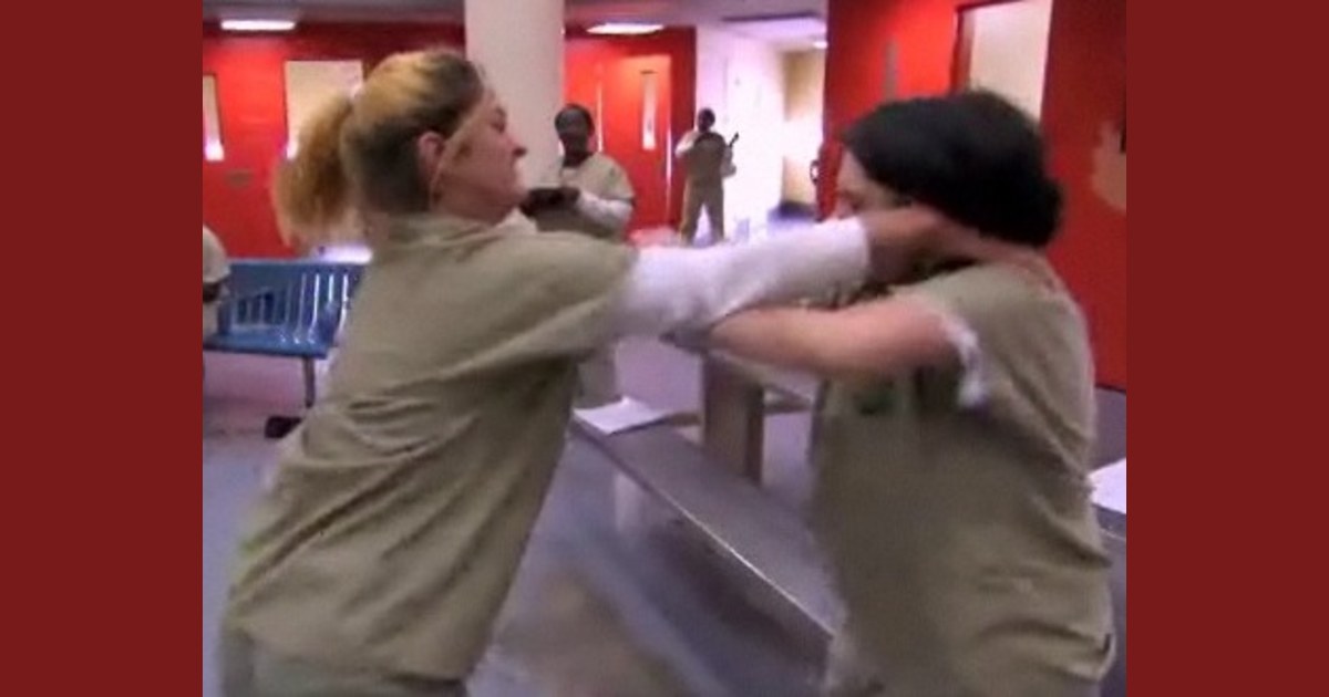Pregnant inmate gets into a fistfight on 'Cellblock 6'