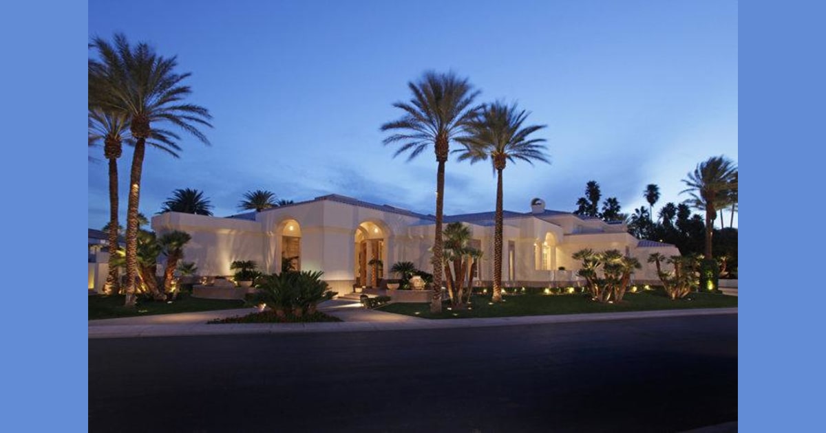 Viva Las Vegas at this home indeed(02)