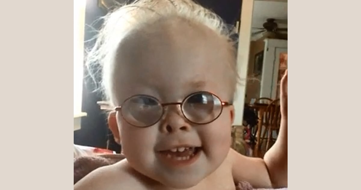 Toddler S Rendition Of Star Spangled Banner Captures Hearts
