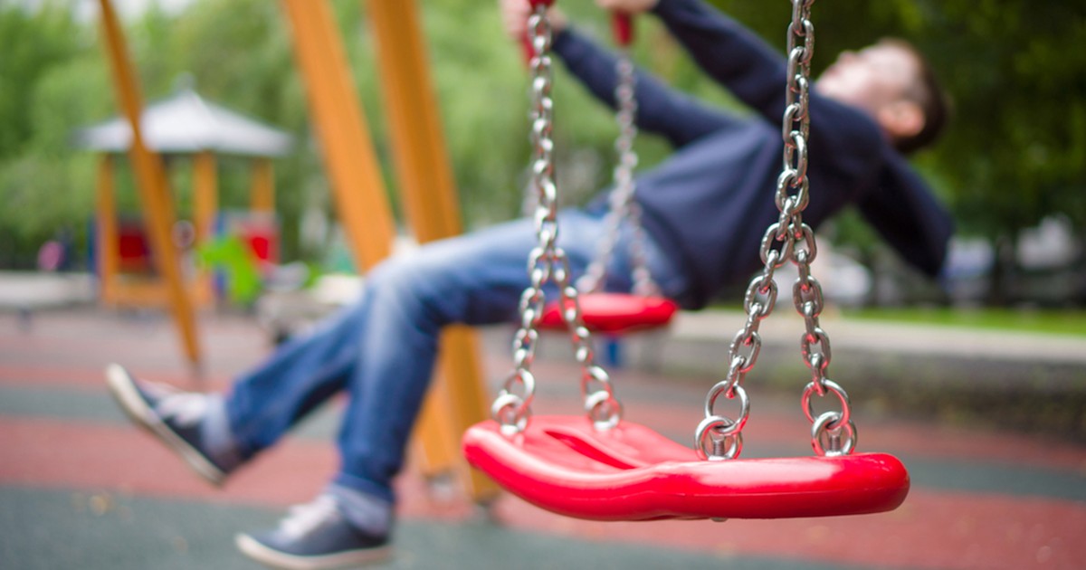Florida mom arrested for letting her son, 7, walk to nearby park alone