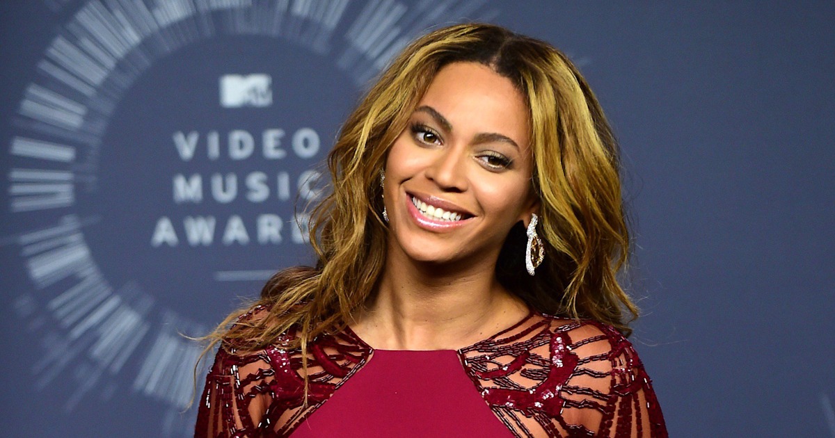 Beyoncé goes 'Platinum' with box set release of latest album