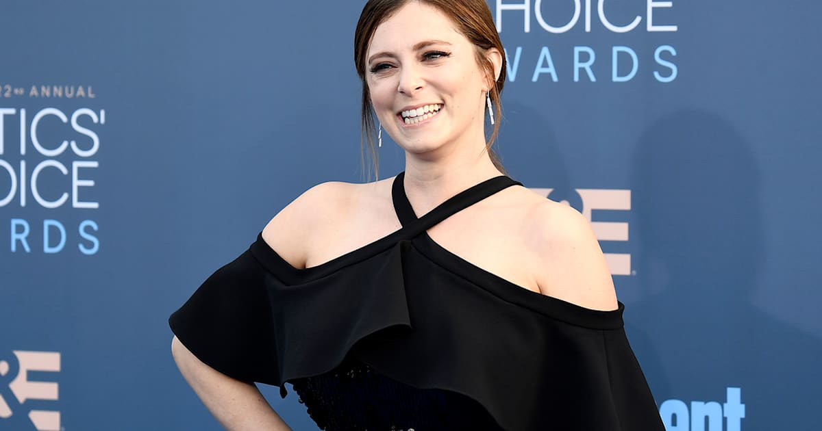 Rachel Bloom on red carpet troubles for stars bigger than size 2