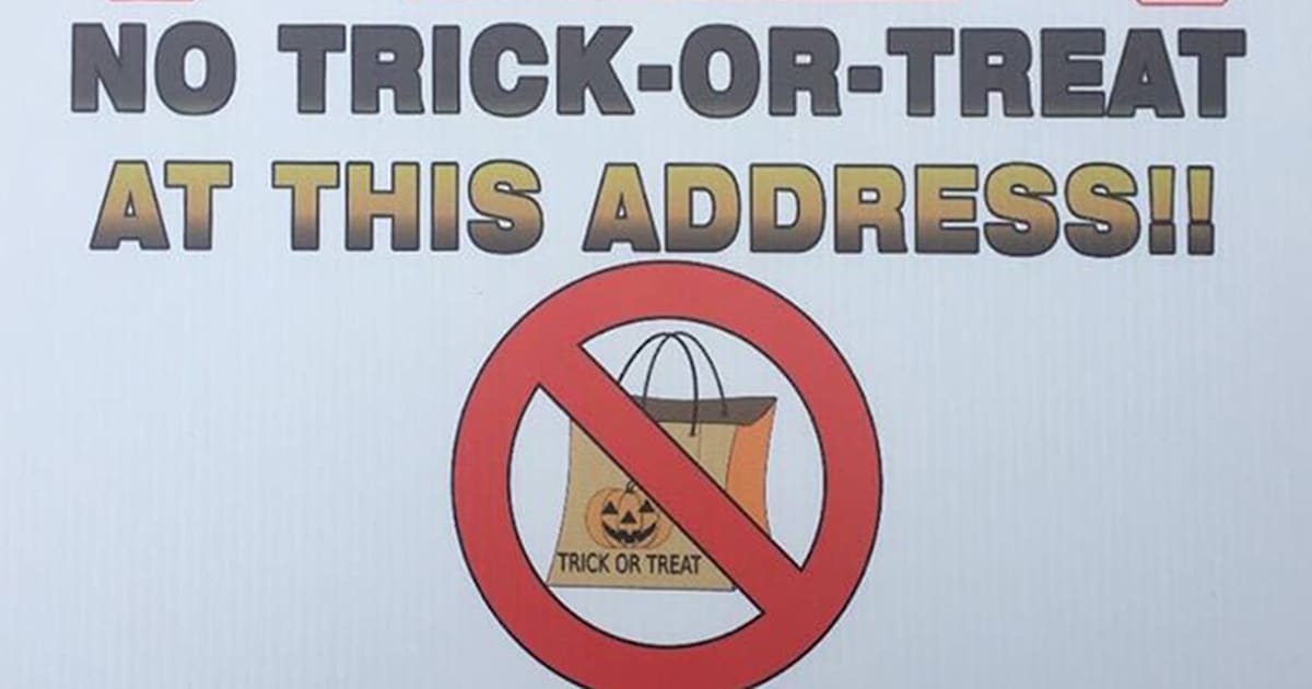 A Sheriff Put No Trick Or Treat Signs In Yards Of Sex Offenders They