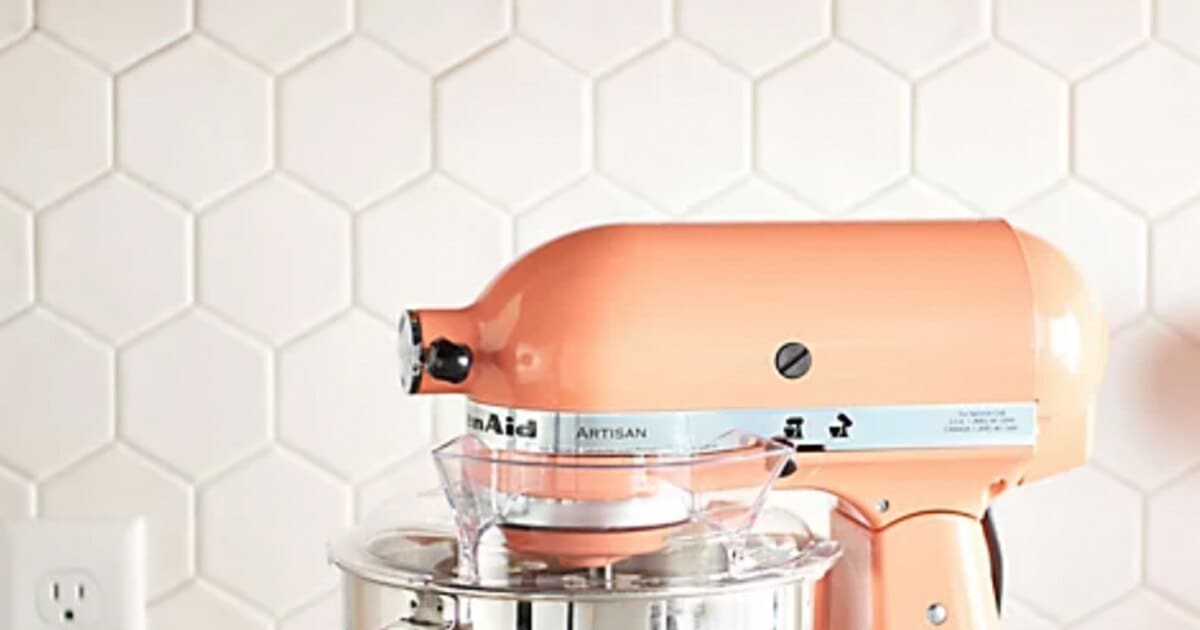 
                        Black Fridayâ€™s Best Deal? This KitchenAid Stand Mixer Is $200 Off
 ...