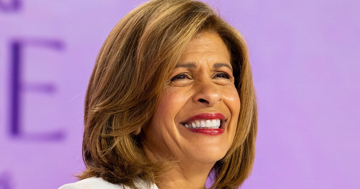 Oprah Winfrey, Simone Biles & Kermit the Frog Surprise Hoda Kotb on Today