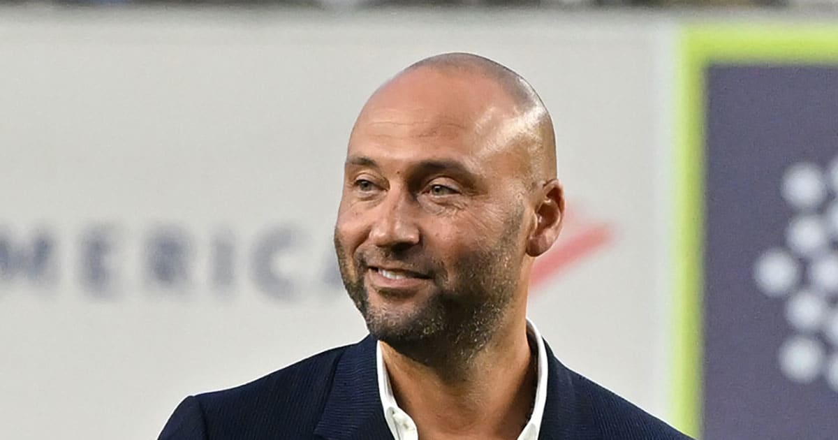 Дерек Джетър сподели момент с едно от децата си и