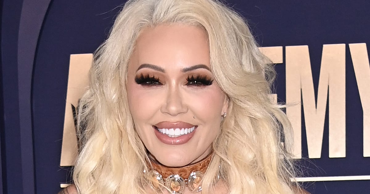 Bunnie Xo Going to Jail After Driving with Suspended License(02)