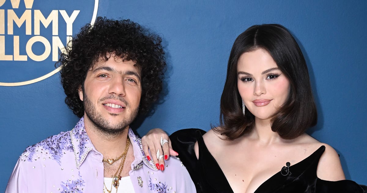 
                        Selena Gomez, Benny Blanco Toast to First Christmas as Married Couple
    ...