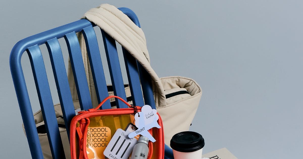 
                        These TSA-Friendly Beauty Sets Will Be Your New Holiday Travel BFF
       ...